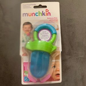 Munchkin fresh food feeder